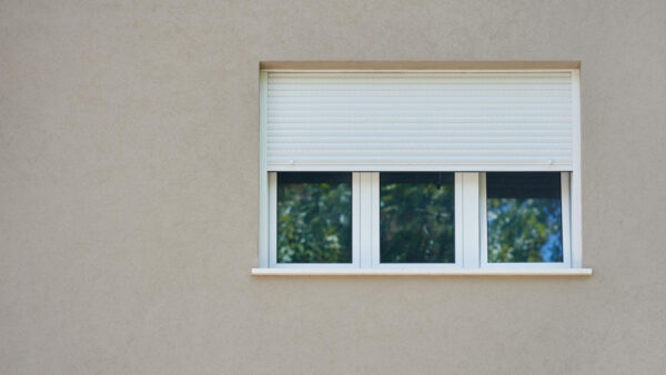 À Niort, un volet roulant en panne peut-il attendre ?