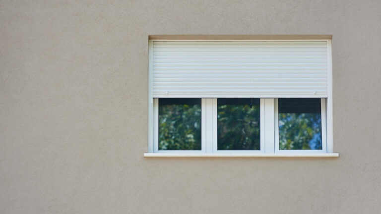 À Niort, un volet roulant en panne peut-il attendre ?